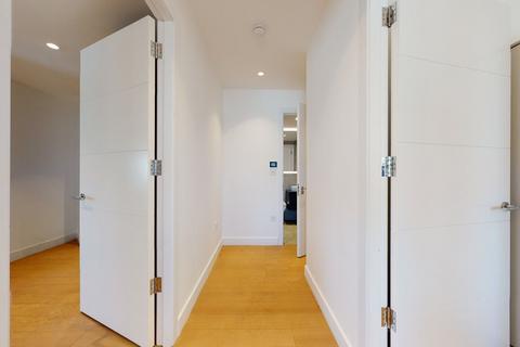 undefined, New Horizons Court, Brentford TW8