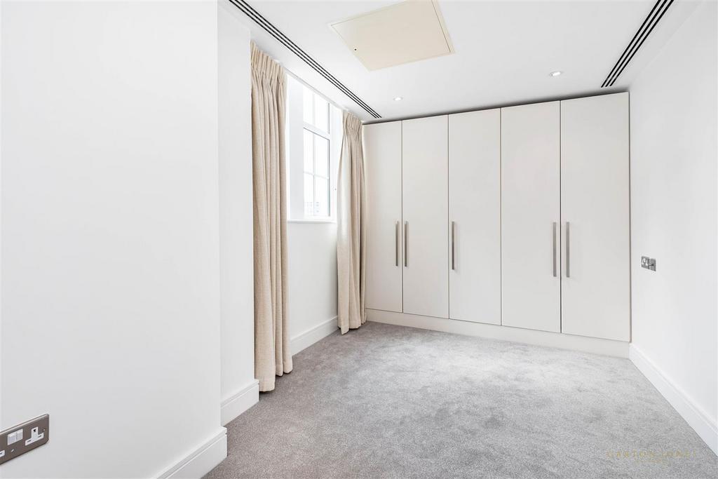 Bedroom.jpg
