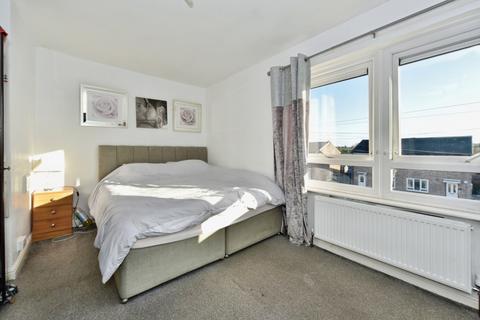 3 bedroom terraced house for sale, Milnrow Road, Sheffield S5
