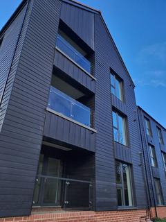 undefined, 14, Holly Vale RH15