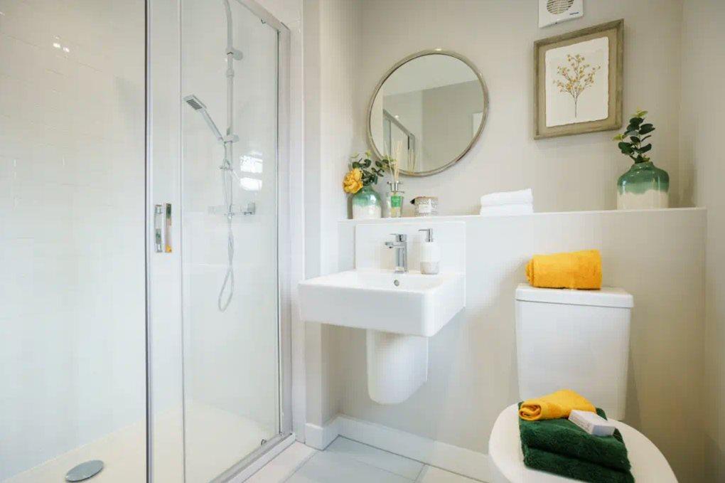 Whitton ensuite
