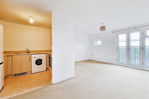 2 bedroom apartment to rent, Whistle Road, Bristol, BS16