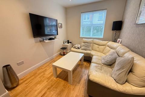 3 bedroom terraced house for sale, Byron Street, Northampton NN2
