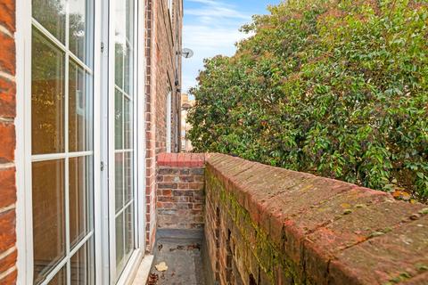 undefined, Weston Street, Eastwell House Weston Street, SE1