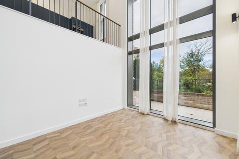 undefined, Trinity Park, SE18