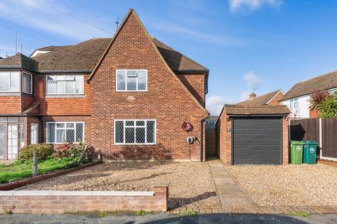 undefined, Sheep Walk, Shepperton, TW17