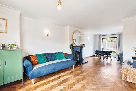 undefined, Sheep Walk, Shepperton, TW17