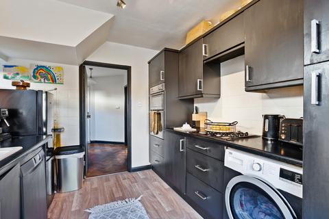 3 bedroom semi-detached house for sale, Sheep Walk, Shepperton, TW17