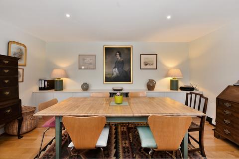 2 bedroom flat to rent, Brewhouse Lane, London, SW15