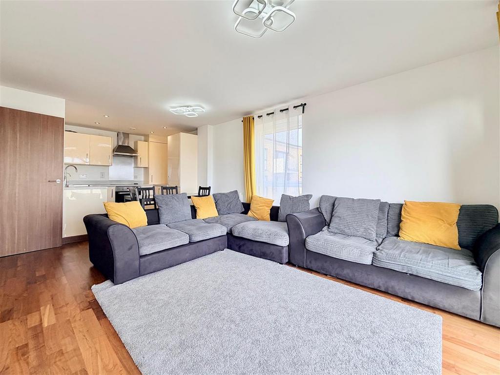 Aquarius Court 10.jpg