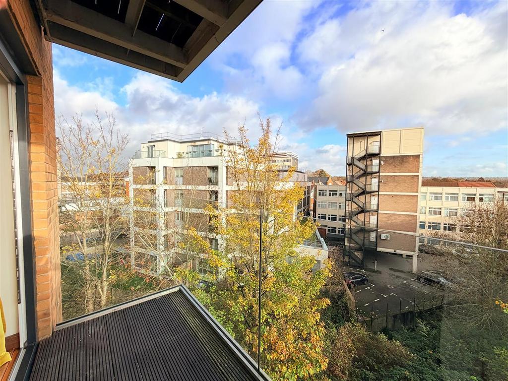 Aquarius Court 9.jpg