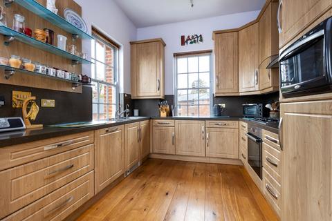 undefined, Alison Way, Winchester, SO22