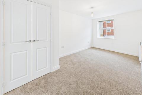 undefined, Larch Close, Nuneaton CV10