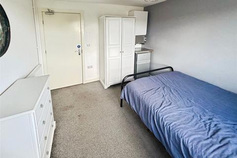 1 bedroom in a house share to rent, Colliery Road, Swadlincote DE11