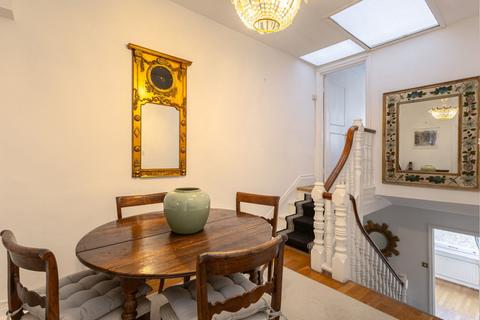 undefined, Lower Sloane Street, London, SW1W
