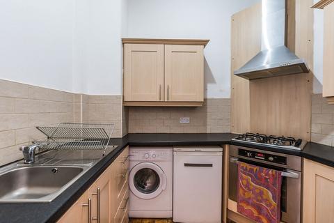 2 bedroom flat to rent, 0367L Montgomery Street, Edinburgh, EH7 5JA