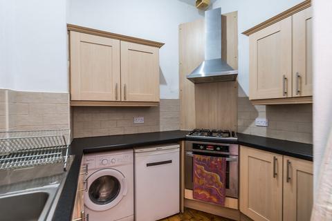 2 bedroom flat to rent, 0367L Montgomery Street, Edinburgh, EH7 5JA