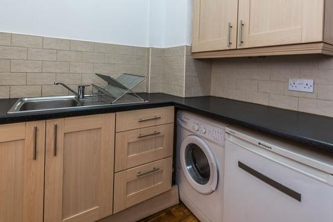 2 bedroom flat to rent, 0367L Montgomery Street, Edinburgh, EH7 5JA