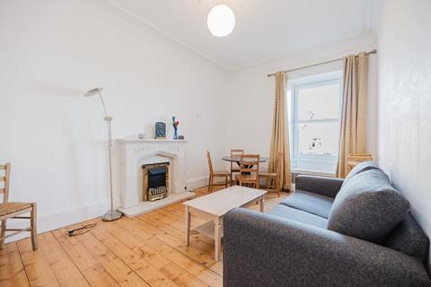 2 bedroom flat to rent, 0367L Montgomery Street, Edinburgh, EH7 5JA