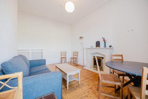 2 bedroom flat to rent, 0367L Montgomery Street, Edinburgh, EH7 5JA
