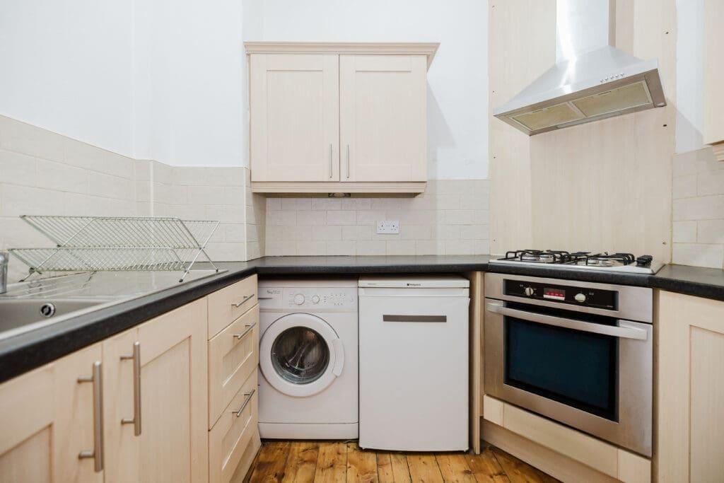 Apartment in Edinburgh, Hillside, Leith Central - View 4