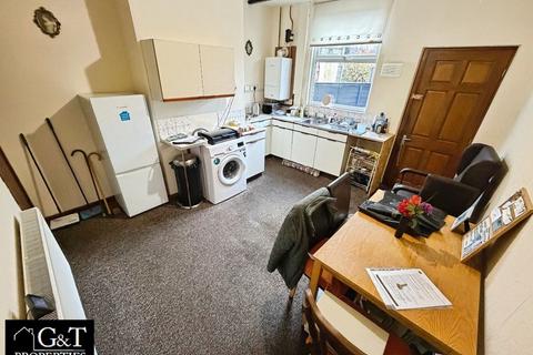2 bedroom terraced house for sale, Baptist End Road, Dudley