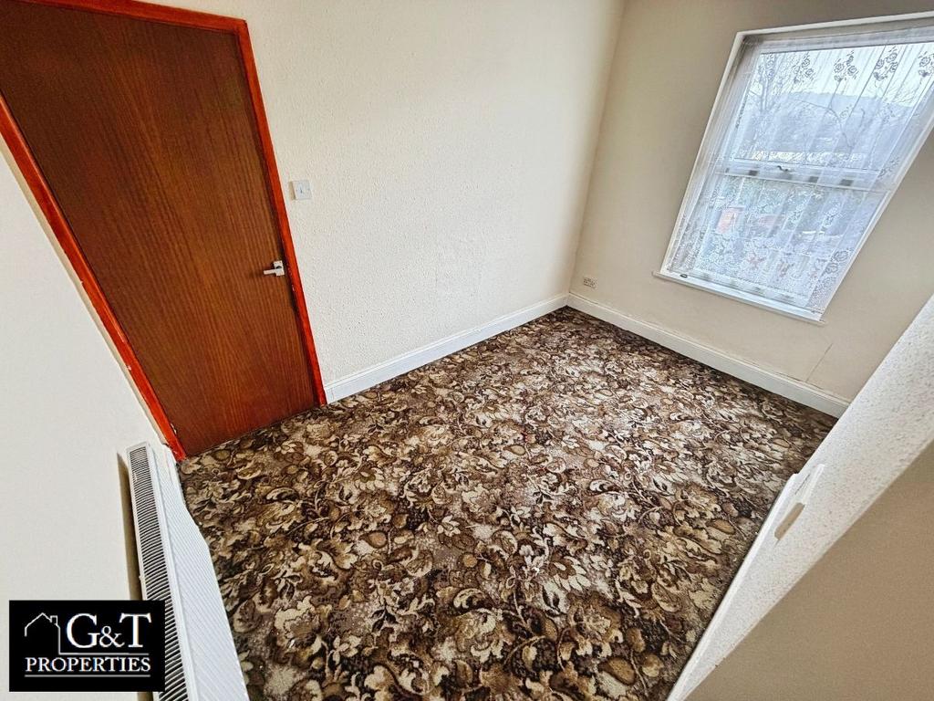 Second bedroom