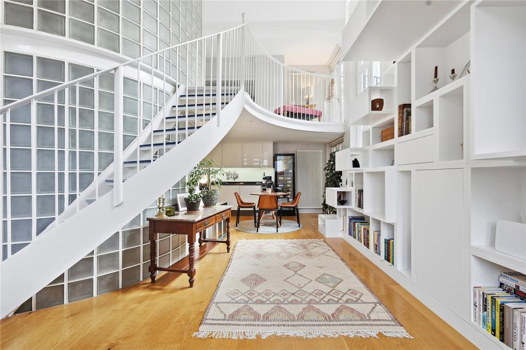 Open Plan Reception
