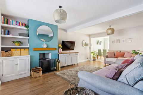 3 bedroom semi-detached house for sale, Skylark Road, Denham UB9