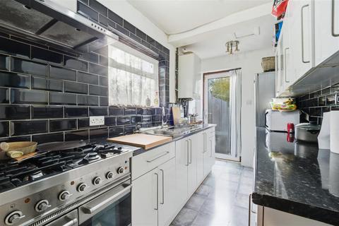 undefined, Croyde Avenue, Hayes UB3