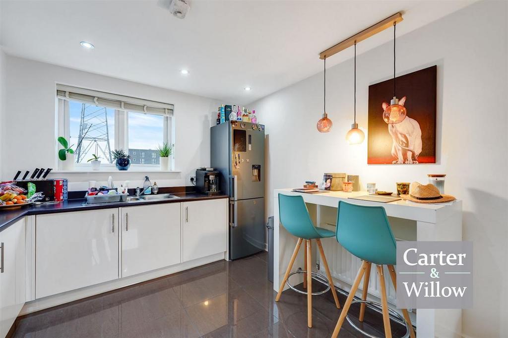 Kitchen/Dining area