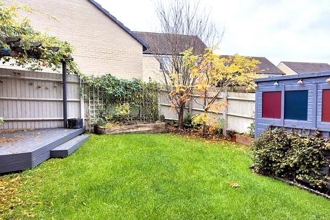 3 bedroom townhouse to rent, Blackberry Road, Frome BA11