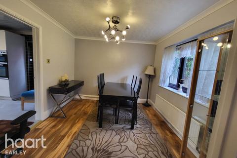 undefined, Beech Lane, READING