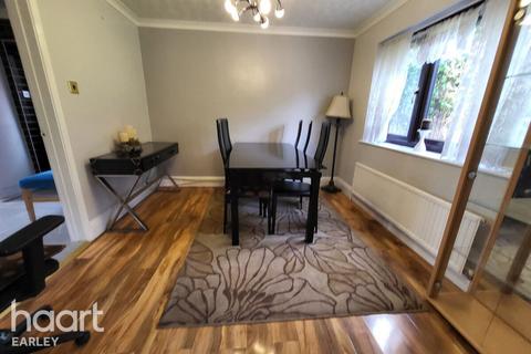 undefined, Beech Lane, READING