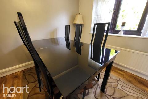 undefined, Beech Lane, READING