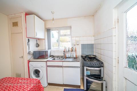 1 bedroom semi-detached bungalow for sale, Conway Road, Cannock WS11