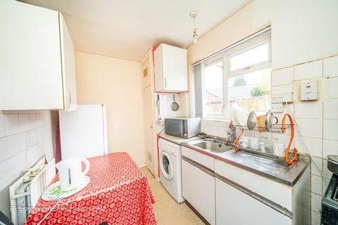 1 bedroom semi-detached bungalow for sale, Conway Road, Cannock WS11