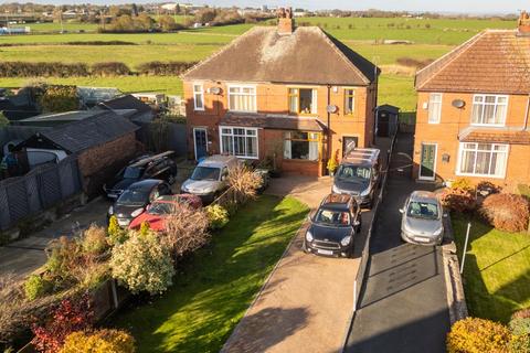 Whitehall Road, Drighlington