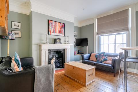2 bedroom flat for sale, St. Cross Road, Winchester, Hampshire, SO23