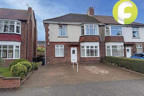 2 bedroom flat to rent, Queen Alexandra, Road West, North Shields