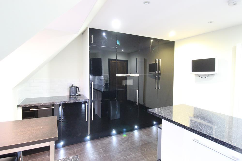 Kitchen alt