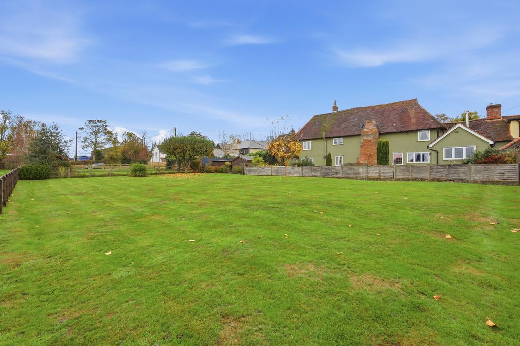 Rear Garden/View