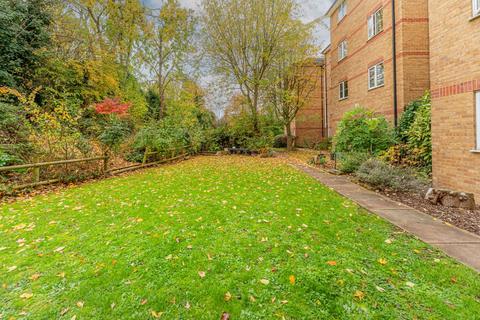 undefined, Thurlow Close, London E4