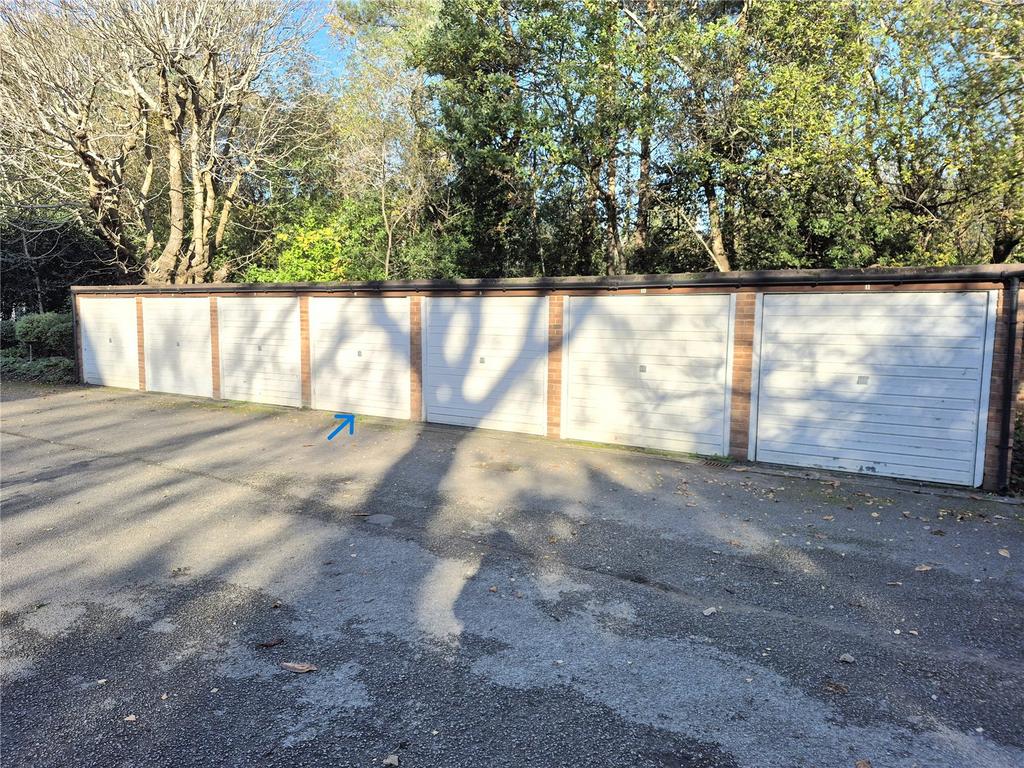 Single Garage