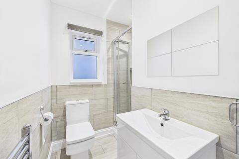 4 bedroom semi-detached house for sale, Penhill Road, Bexley DA5