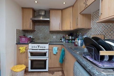 3 bedroom house for sale, Cambridge Street, Scarborough YO12