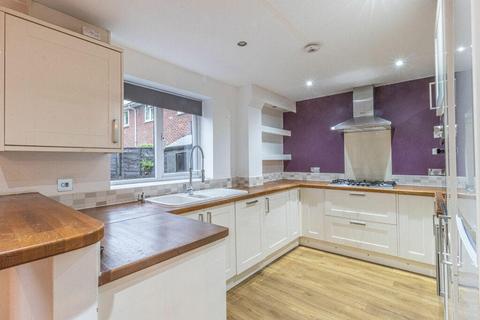 3 bedroom terraced house to rent, Belsize Road, Hemel Hempstead, HP3