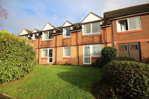 1 bedroom retirement property for sale, Wentworth Drive, Broadstone, Dorset, BH18