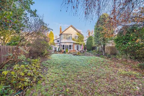 undefined, Ormond Avenue, Hampton TW12