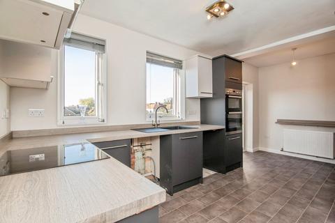 undefined, Maple Avenue, Worcester WR4
